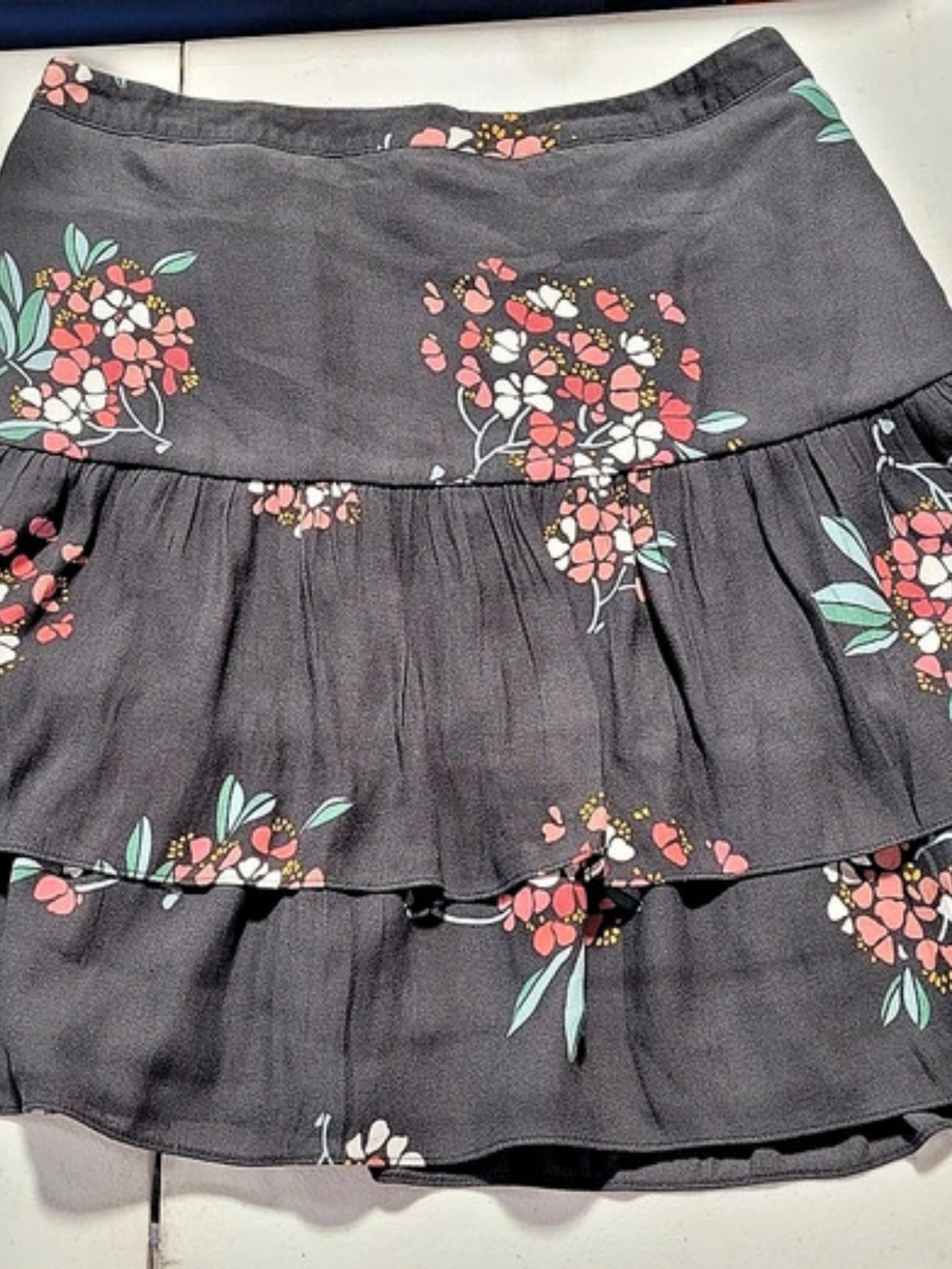 LOFT Floral Tiered Mini Skirt in Gray